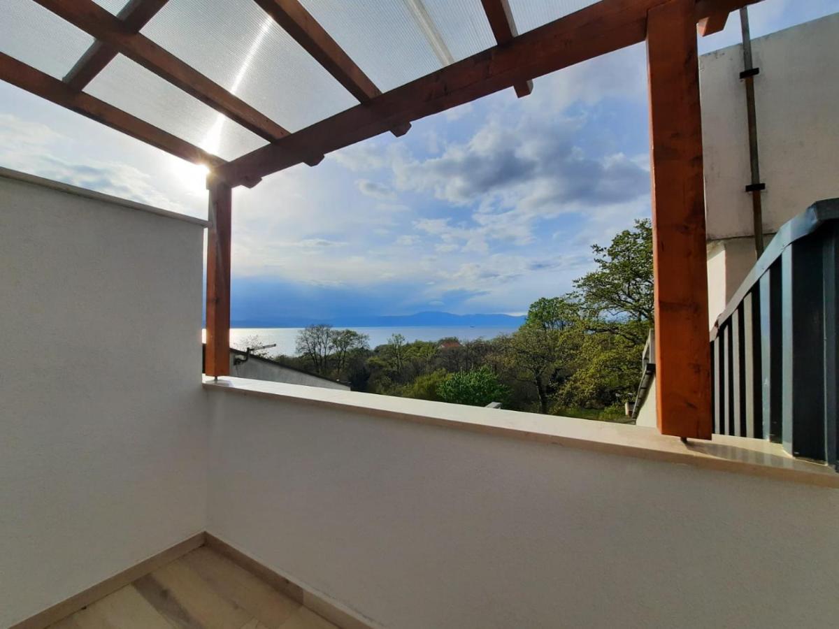 Njivice, Otok Krk, Apartman Dora المظهر الخارجي الصورة